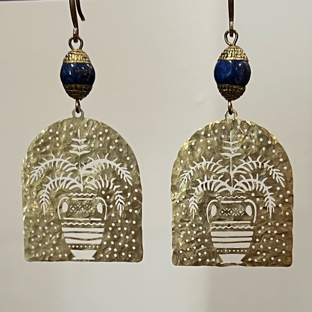 Handmade lapis amphora 🏺 geometric earrings.